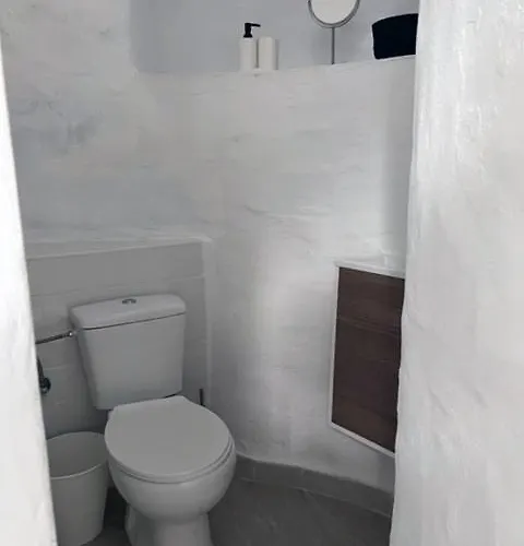 Menbau דירה